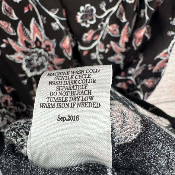 Others Follow Floral Shirt Mini Dress Womens Large Black Pink V-Neck Button Neck - Picture 8 of 10